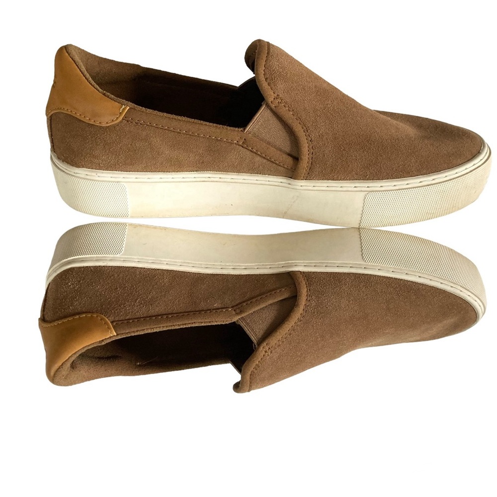 UGG Cahlvan Hickory Suede Slip On Women’s Casual Loafer Shoes - Picture 2 of 8